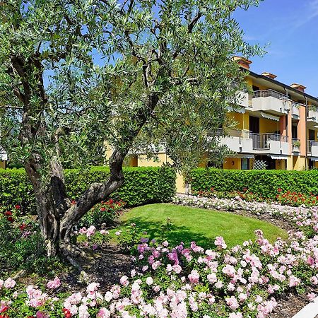 Villaggio Dei Fiori - Viola - Gardagate Sirmione Extérieur photo